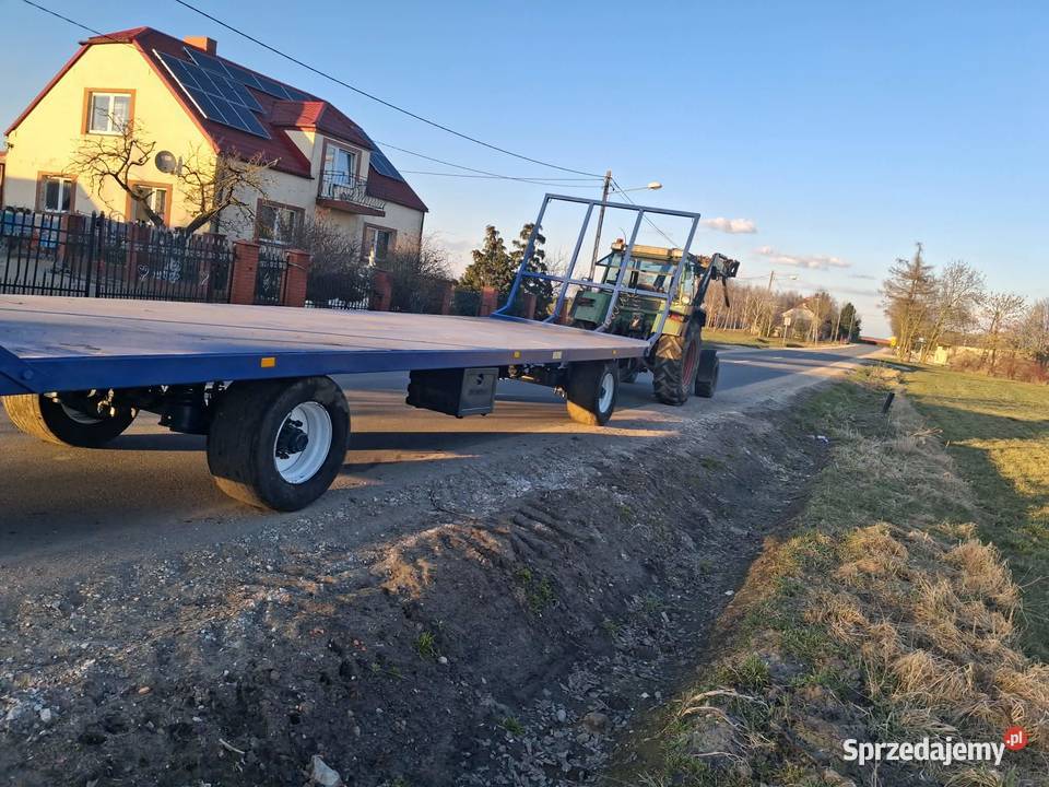 Przyczepa do bel skrzynio palet slomy Mgoszcz