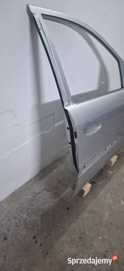 Drzwi Przednie Prawe Mercedes Sandomierz sprzedam