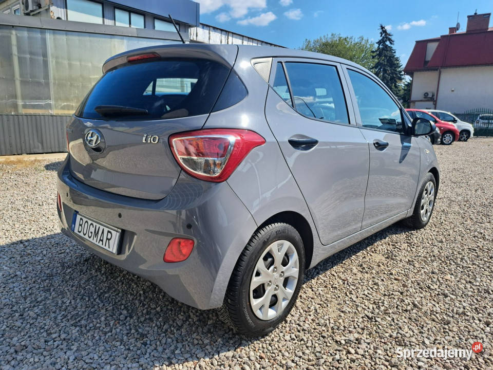 Hyundai i10 1200 benz SALON 100 bezwypadkowy 69 1248cm3 Warszawa sprzedam