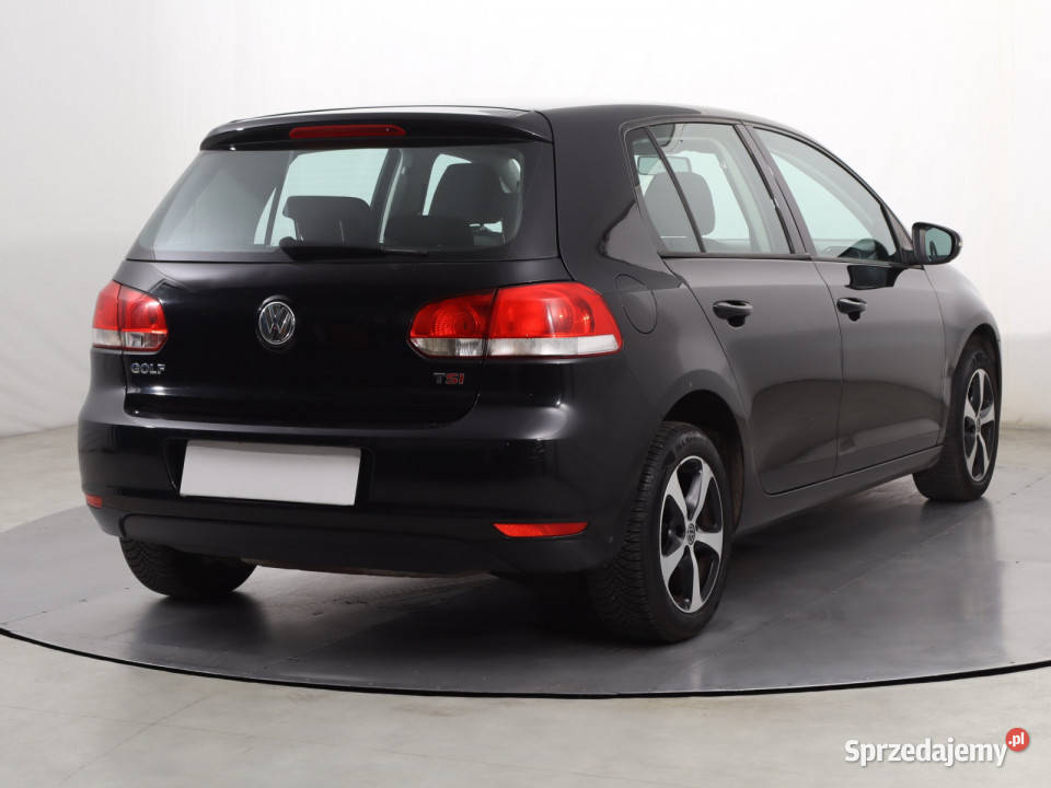 VW Golf 14 16V manualna
