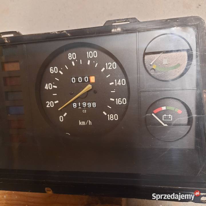 Licznik Łada 2107 z obrotomierzem Luborzyca