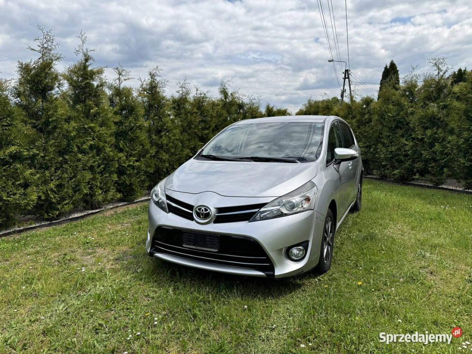 Toyota Verso 16 D4D 112 Navi Kamera 7 osób ABS