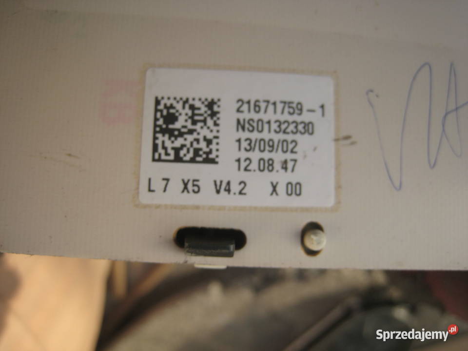 Zegary liczniki Renault Clio II lift Thalia Wyposażenie wnętrza małopolskie Kraków