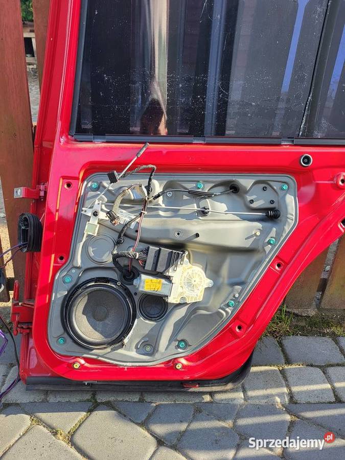 Drzwi prawe tylne Golf 4 Bora kombi LY3D Słupsk