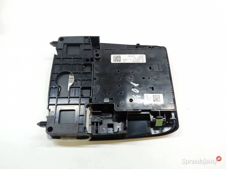 LAMPKA PODSUFITKI 6820169 Bmw X6 II 20142019 F16