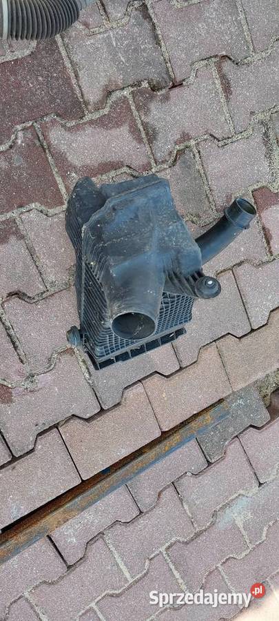 Obudowa filtra powietrza Renault Megane II 15