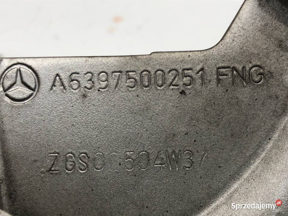 ZAWIASY MASKI KOMPLET MERCEDES W639 Bus KOMPLET podkarpackie sprzedam