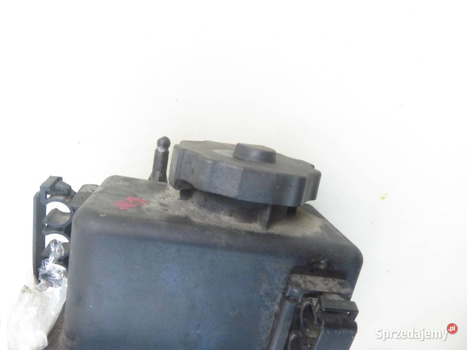 POMPA WSPOMAGANIA MERCEDES 204 C 200 CDI