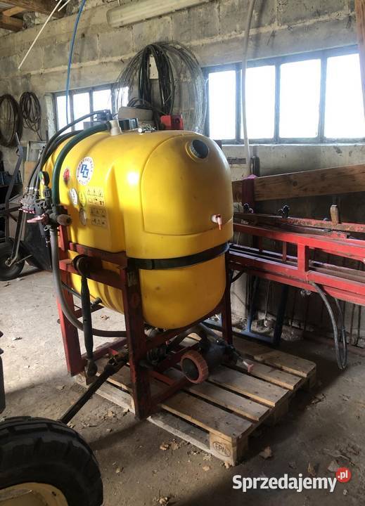 OPRYSKIWACZ ZAWIESZANY nieuszkodzony Zawieszane sprzedam