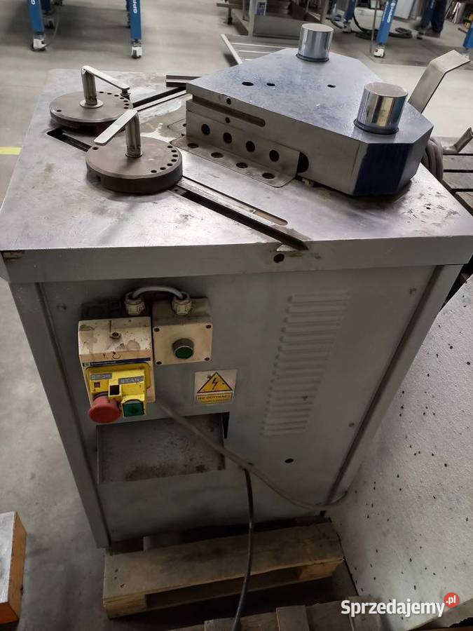 Wykrawarka do naroży MINI 2204 HACO Chorzów