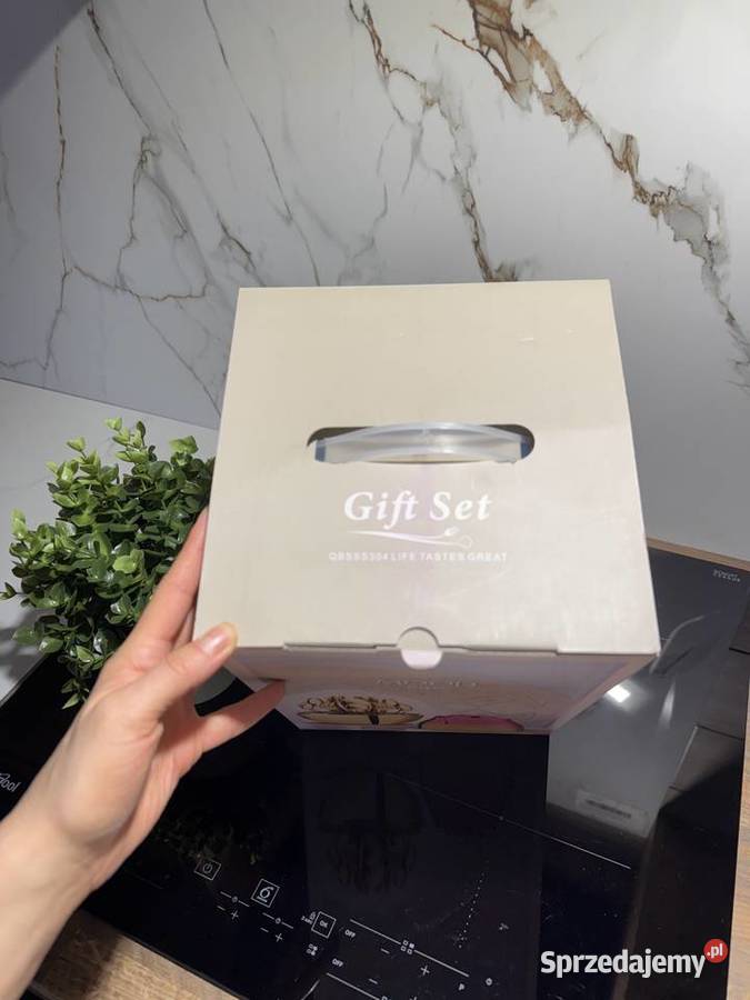 Komplet sztućców Złote Jajko 24 nierdzewna stal Katowice