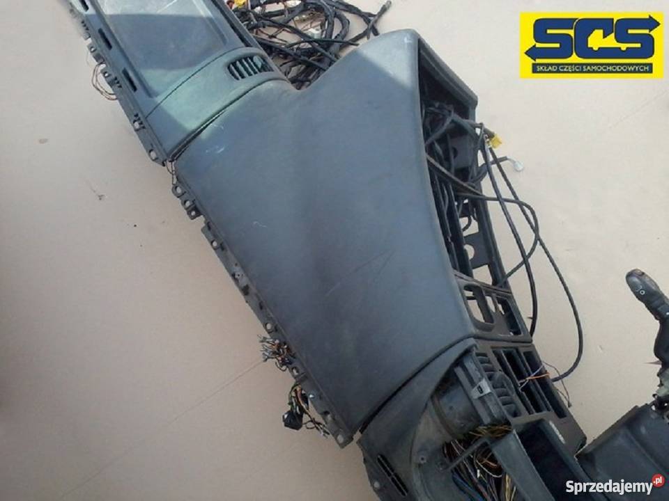 SCANIA R KONSOLA DESKA ROZDZIELCZA NA CZĘŚCI deski rozdzielcze, konsole Bieleń