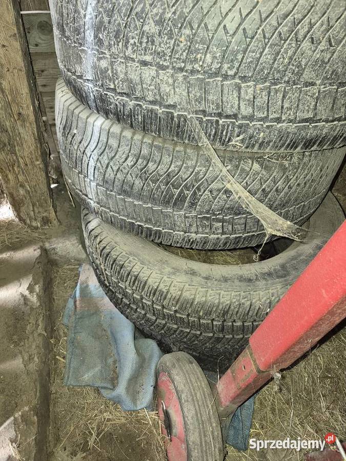 Opony 23555 R18 świętokrzyskie Działoszyce sprzedam