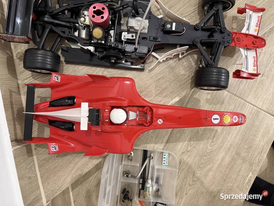 Model Ferrari F2005 Deagostini Kyosho silnik sprzedam