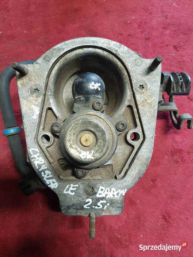 CHRYSLER LE BARON 25 GAZNIK WTRYSKIWACZ Turek