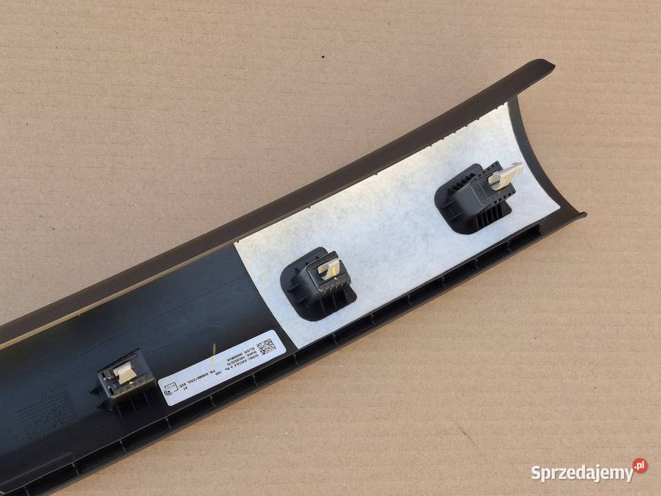 VW GOLF 8 VIII OSŁONA SŁUPKA LEWY PRZÓD HARMAN Listwy i nakładki Bieleń