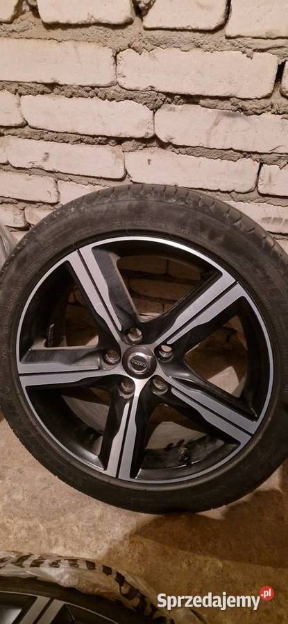 Koła volvo r17 z oponami letnimi mazowieckie Warszawa