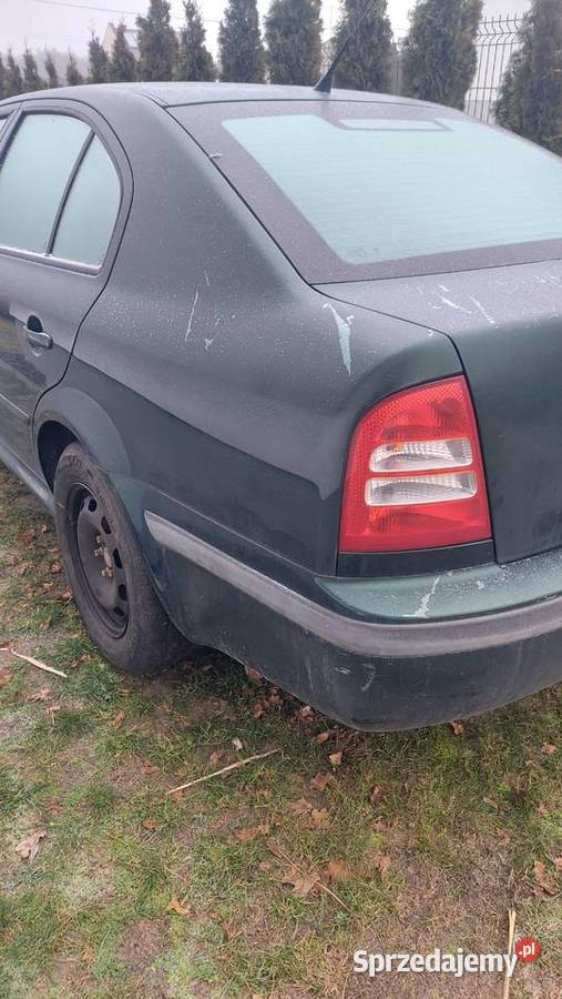 Skoda Octavi I 2002 16 8v uszkodzona