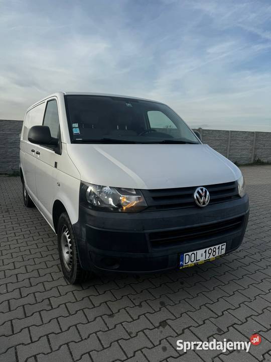 VW Transporter T6 Blaszak 2013r 114 Rok produkcji 2013 Dobroszyce sprzedam