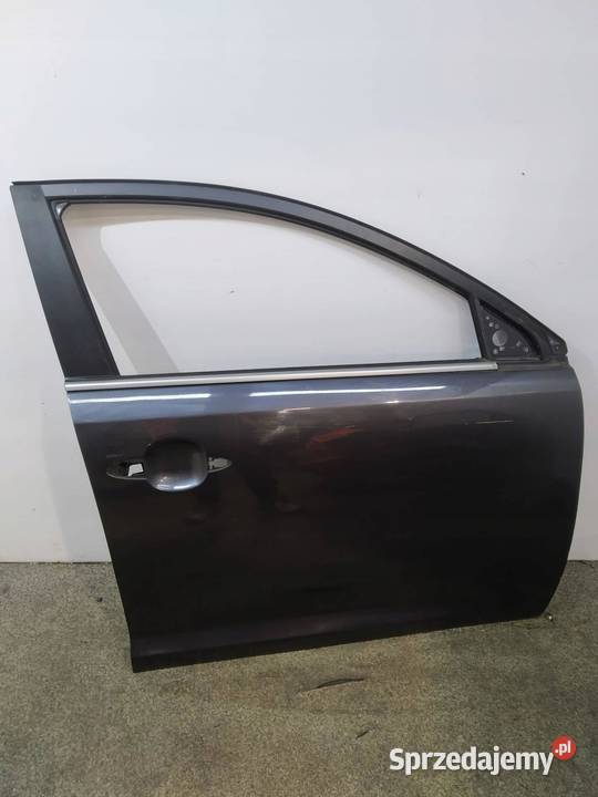 DRZWI PRAWE PRZÓD BE Kia Sportage III 20102015