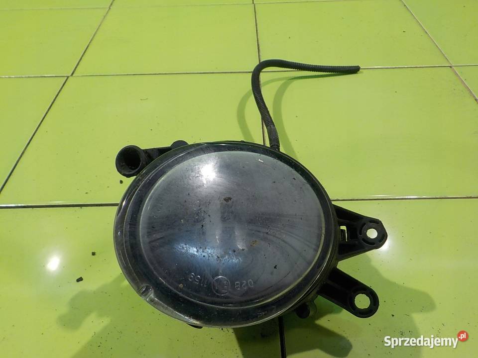 VOLVO C70 II 24 B 09r CABRIO 2D halogen prawy mazowieckie Suków