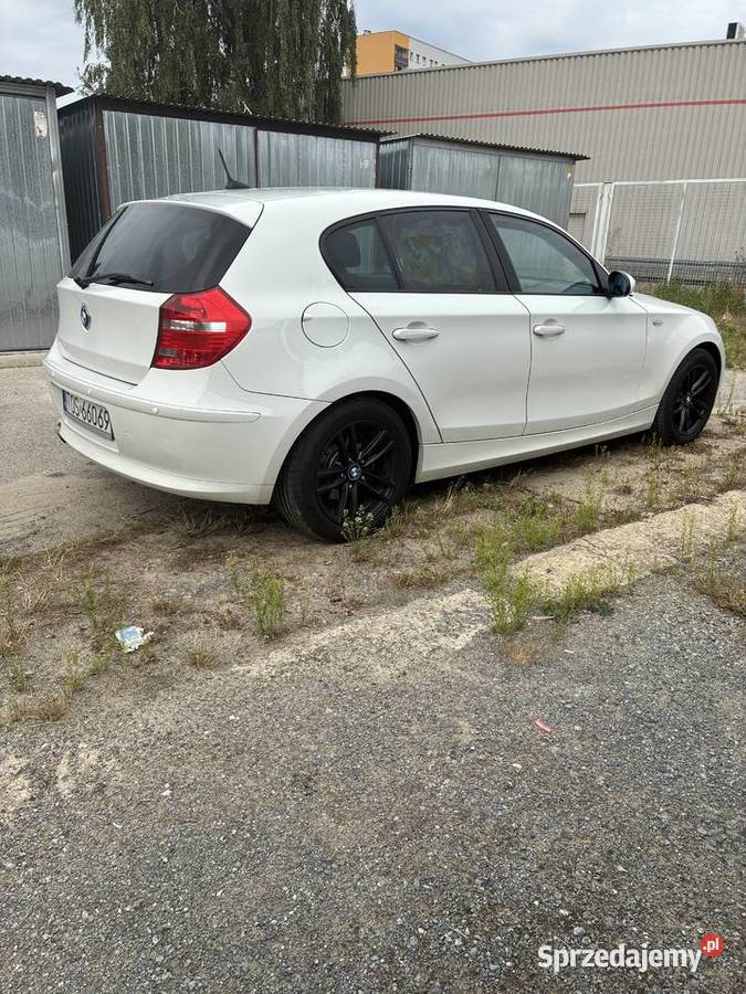 BMW seria1 e87 benzyna benzyna Ostrowiec Świętokrzyski