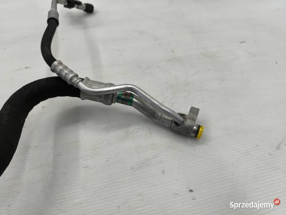 PRZEWÓD KLIMATYZACJI BMW 1 E87 E81 LIFT 16 osobowe