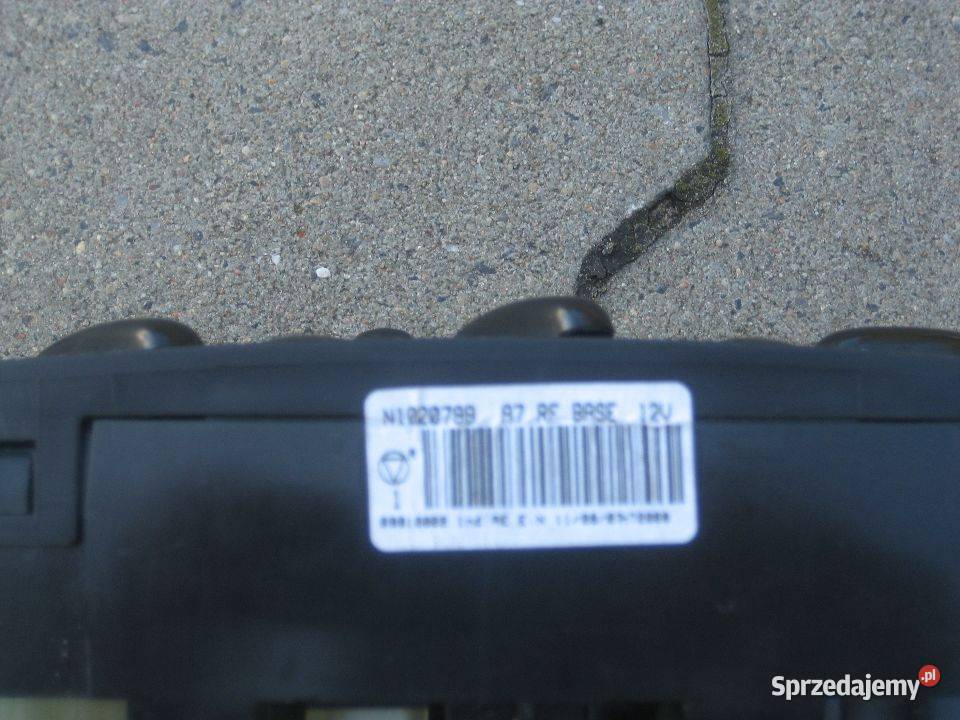 peugeot 207 0612r 14 benzyna panel sterownik Panele sterowania, przełączniki
