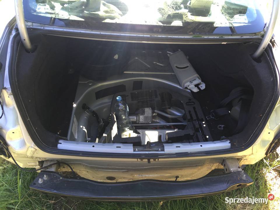tył wnęka bagażnika Audi A5 8T coupe osobowe Szczecin