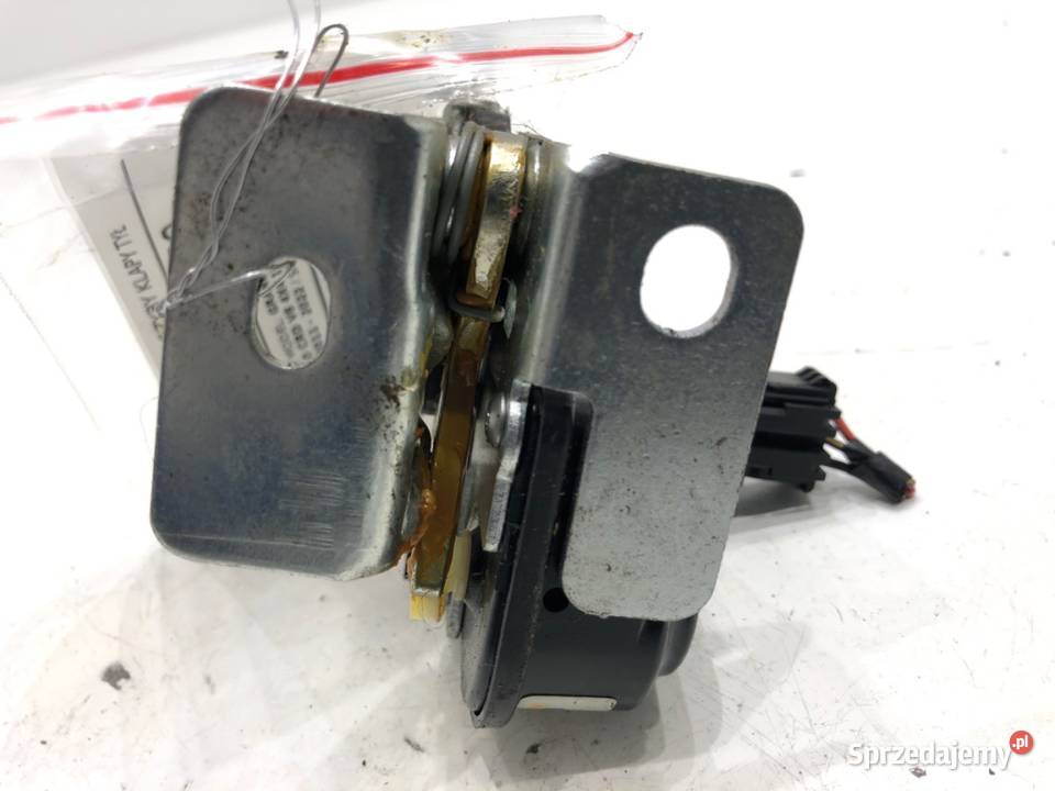 ZAMEK SZYBY KLAPY TYŁ JEEP GRAND CHEROKEE WK