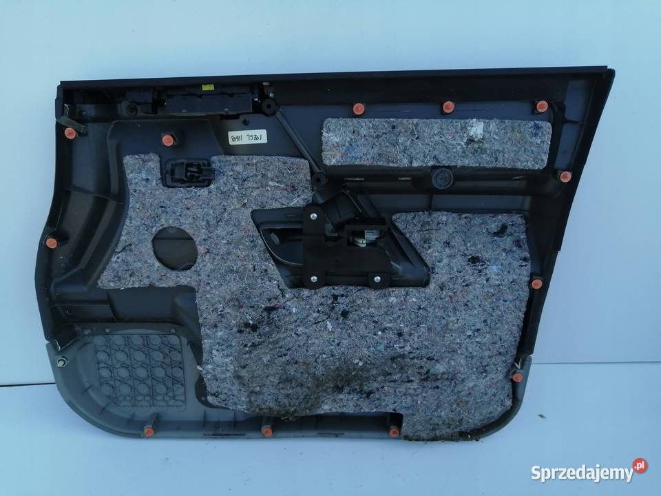 TAPICERKA BOCZEK DRZWI LEWY PRZÓD NISSAN TITAN Nowy Tomyśl