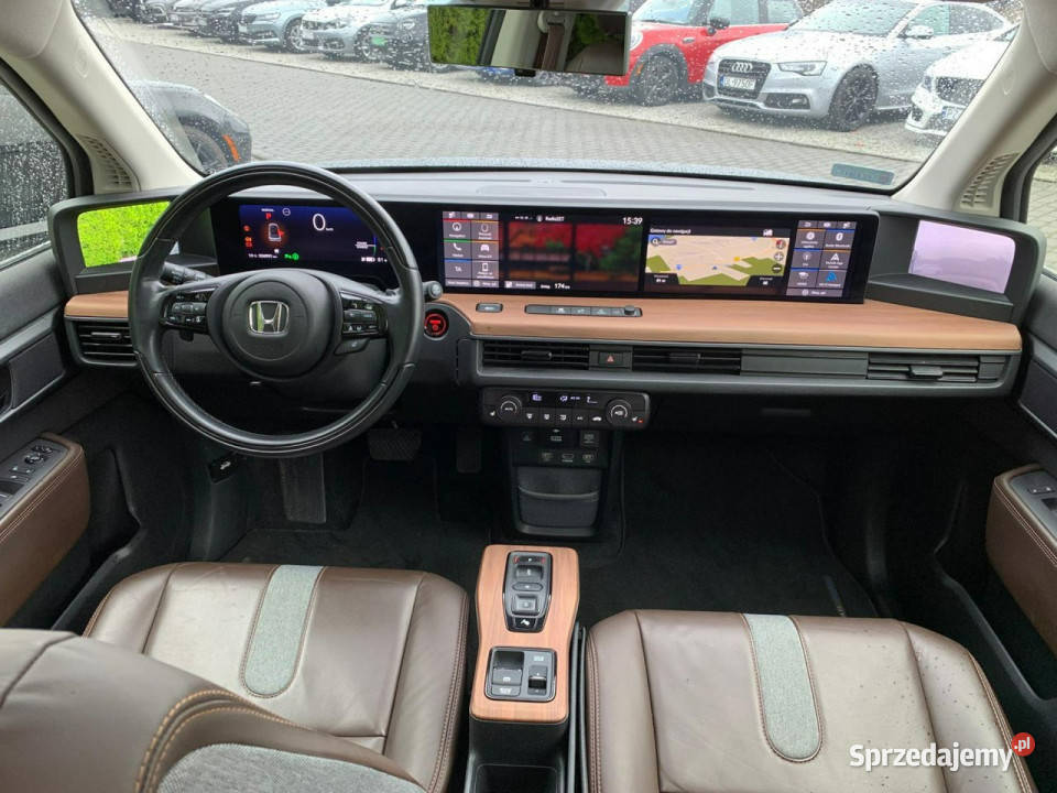 Honda e 154 Kamera 360 Szyberdach Grzane fotele czujnik deszczu Baranowo