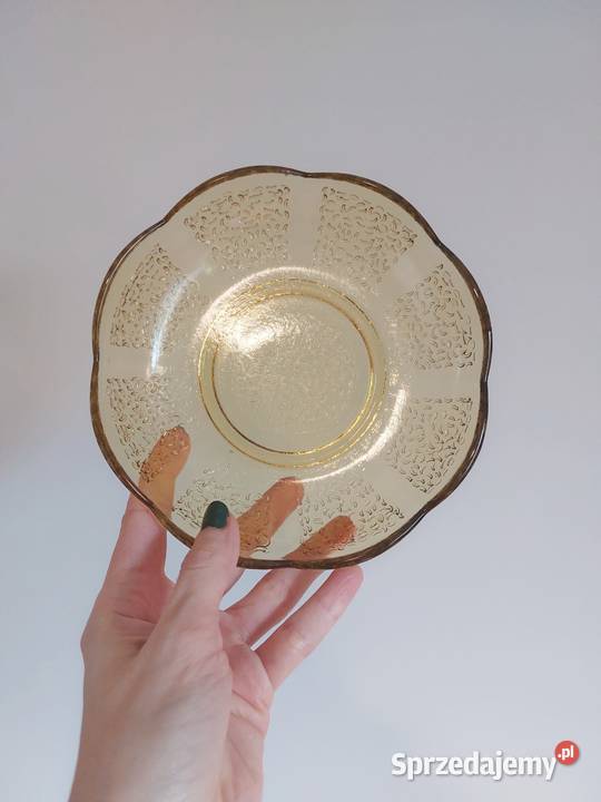 szklane talerzyki żółte 6 sztuk PRL retro antyk Poznań