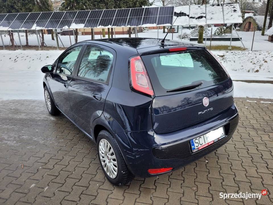 2011 Punto Evo Klima Super stan Chybie