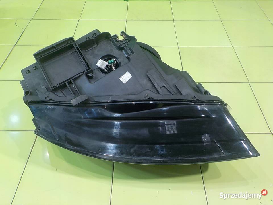 AUDI A5 8T 20 TFSI 09r COUPE 2D lampa lewa przod sprzedam