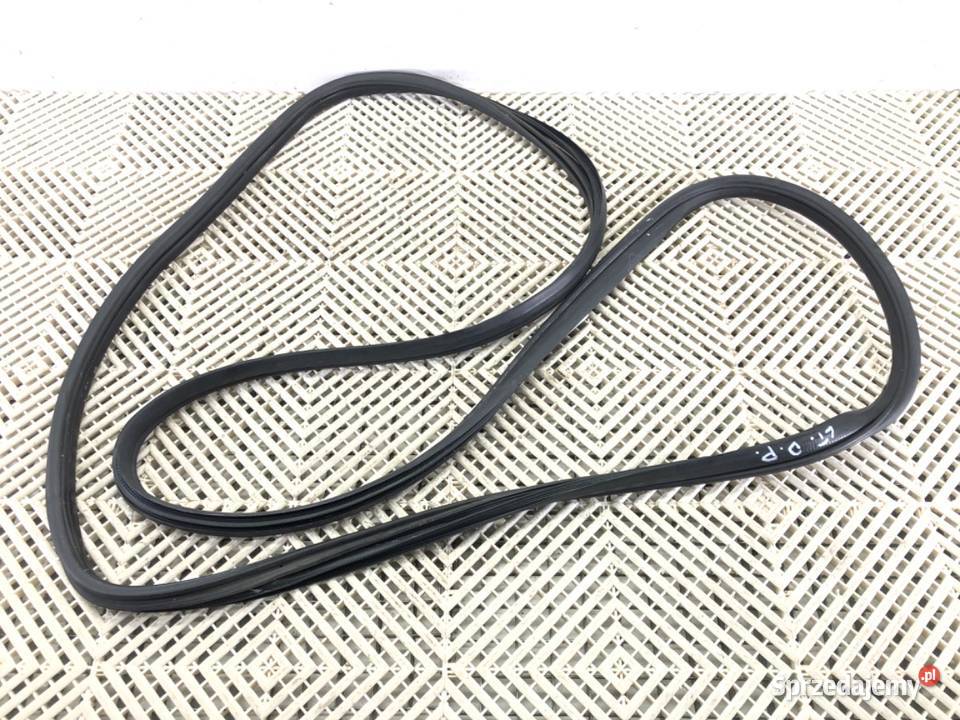 USZCZELKA DRZWI TYŁ LEWA HONDA ODYSSEY Van sprzedam