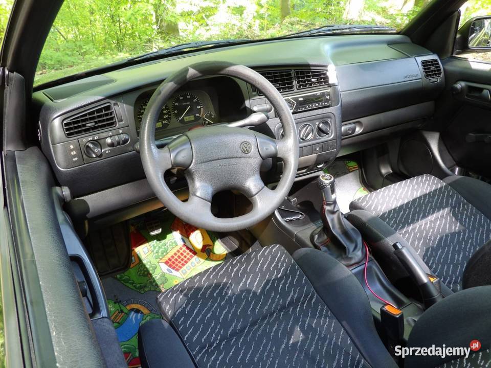 Volkswagen Golf III cabriolet 18 ABS Rzeszów