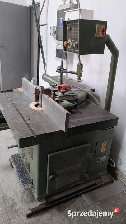 Frezarka dolnowrzecionowa Gomad FD1 Ostrołęka