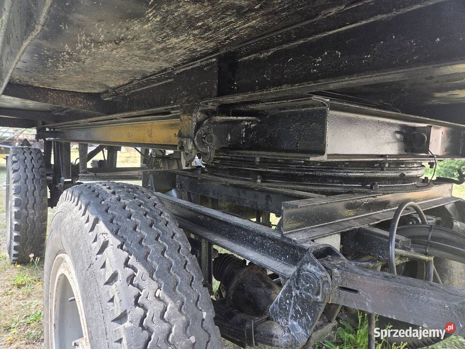 Przyczepa rolnicza Autosan D732 4t wywrotka nieuszkodzony Złoczew