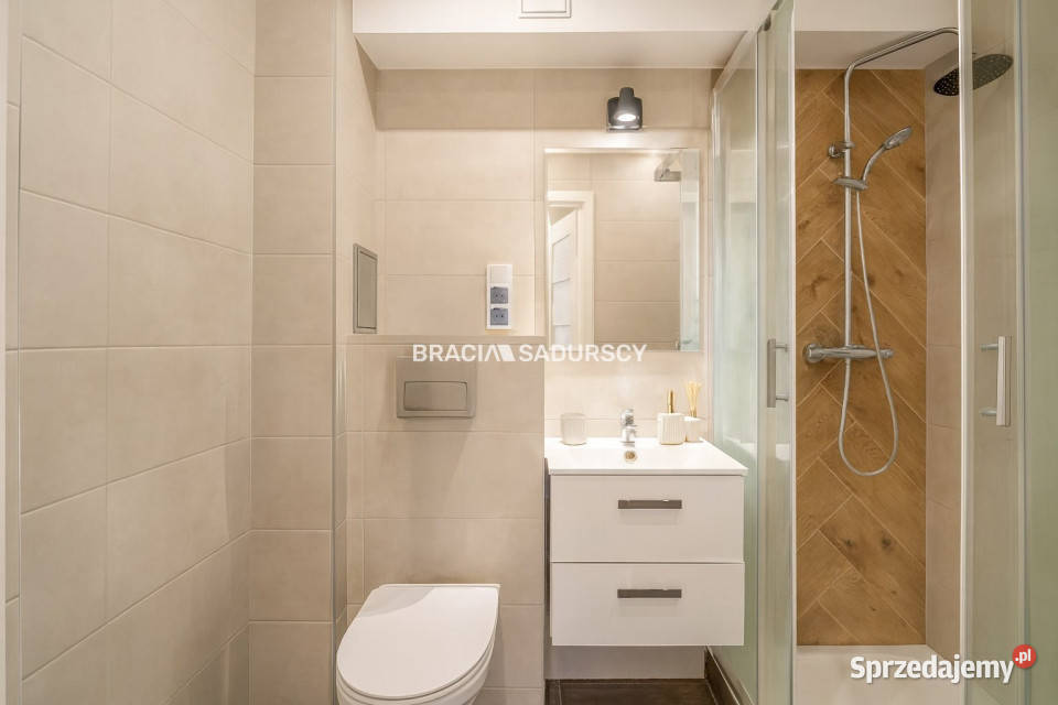 Do sprzedaży mieszkanie 6984m2 Kraków al Pokoju blok