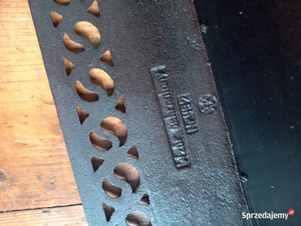 Popielnik renowacji Gdów