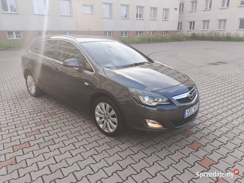 Sprzedam Opel Astra Sports Tourer Kombi Cosmo