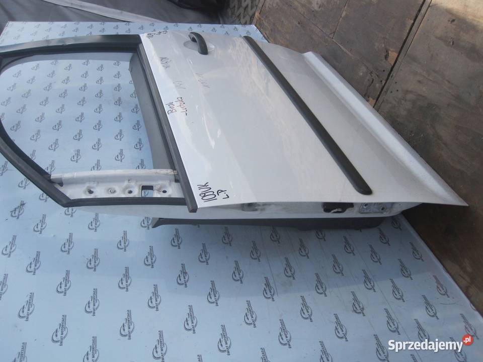 VW CADDY III LIFT 09r drzwi lewe przód sprzedam