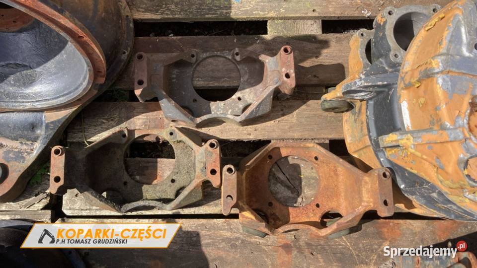 Mocowanie pompy hydraulicznej CASE 580 K SK SLE Kosakowo