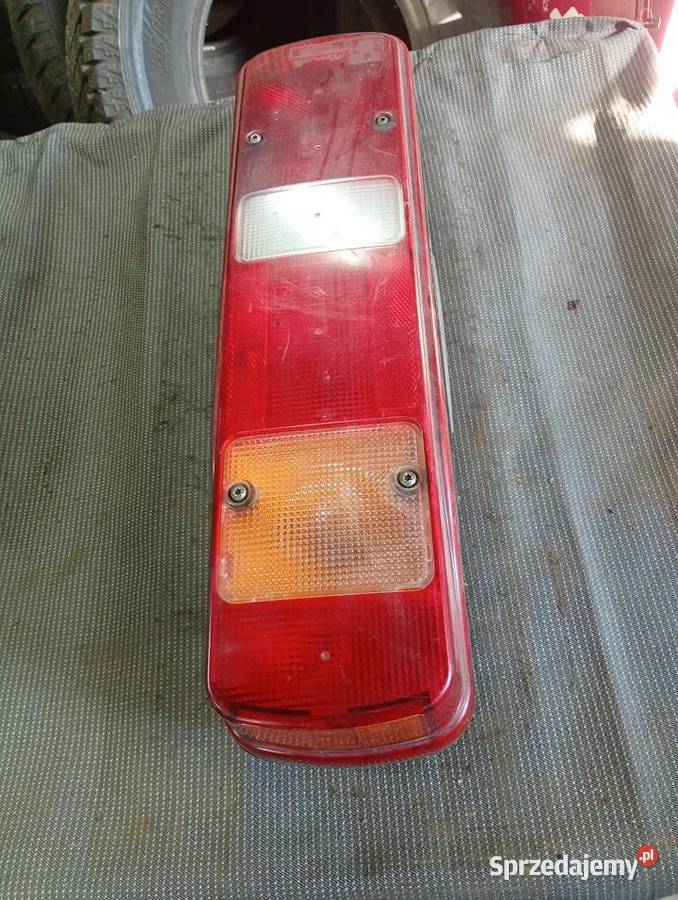 Lampy tylne do naczepy ciężarowe