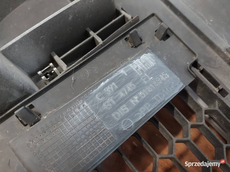 FIAT 500 zderzak przód 735426888 51816843 Kielce