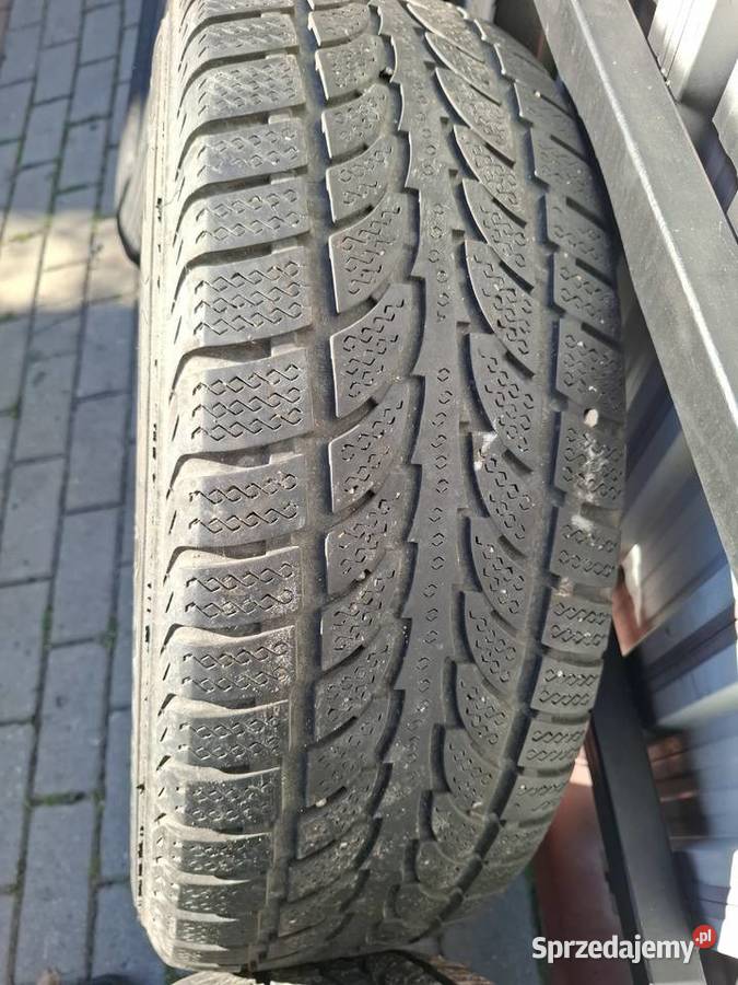 Opony zimowe 2256517XL Częstochowa sprzedam