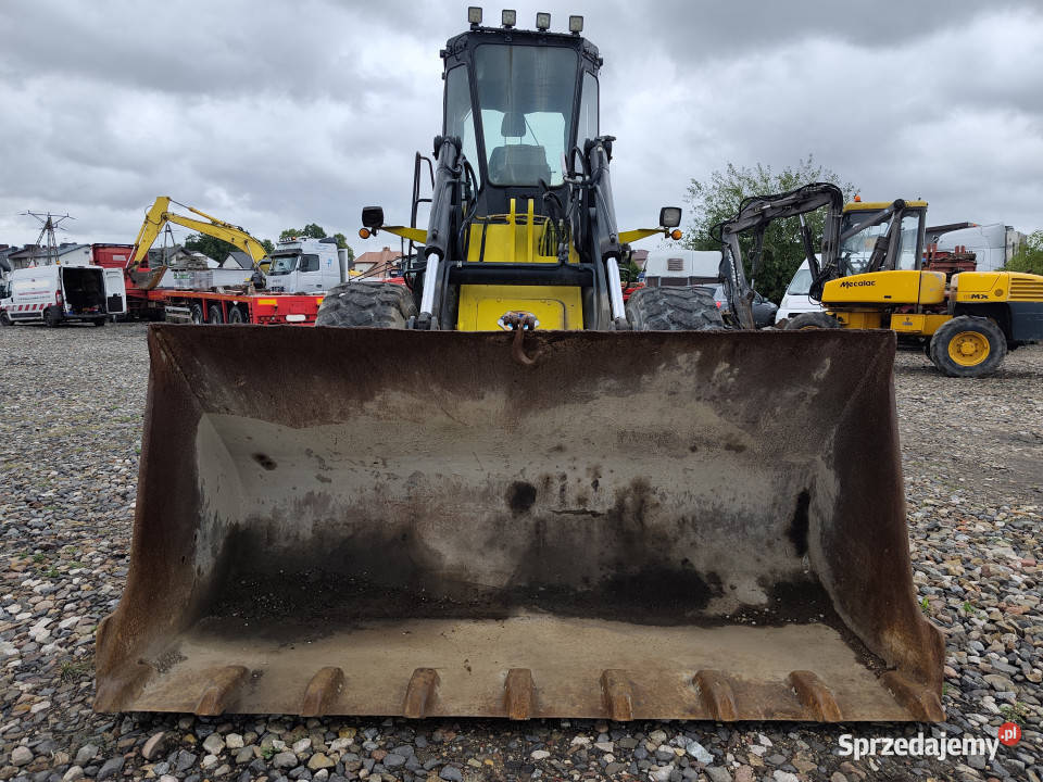Ładowarka kołowa KOMATSU WA2501 130 1987r Twardosławice