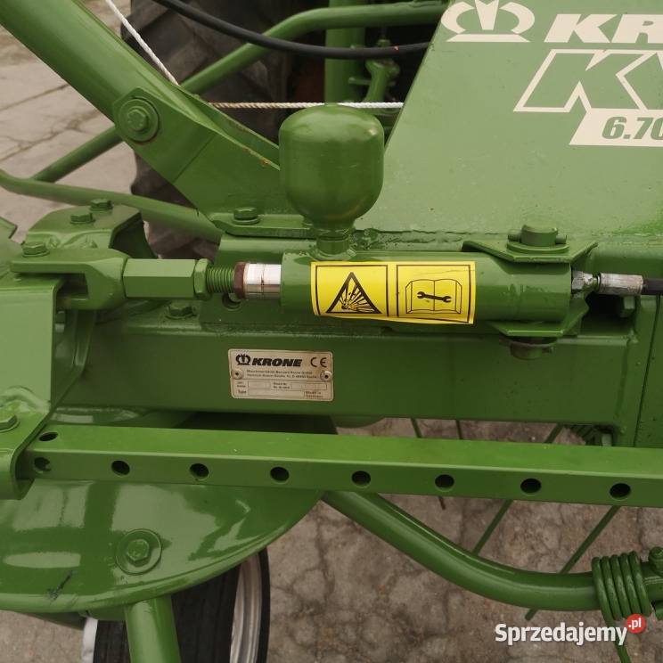 Przetrząsarka KRONE 6706 Maszyny zielonkowe Środa Wielkopolska