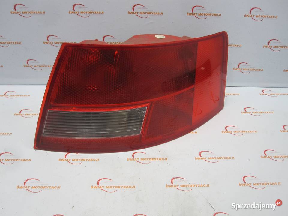 AUDI A4 B6 II 03r lampa prawa tył 157674 Kielce